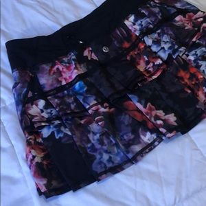 Lululemon floral pleated skirt